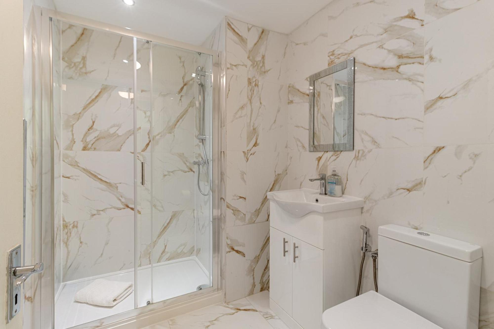 Oxford Street Chic Retreat - Unparalleled Elegance And Urban Comfort! Gc1 Лондон Екстер'єр фото