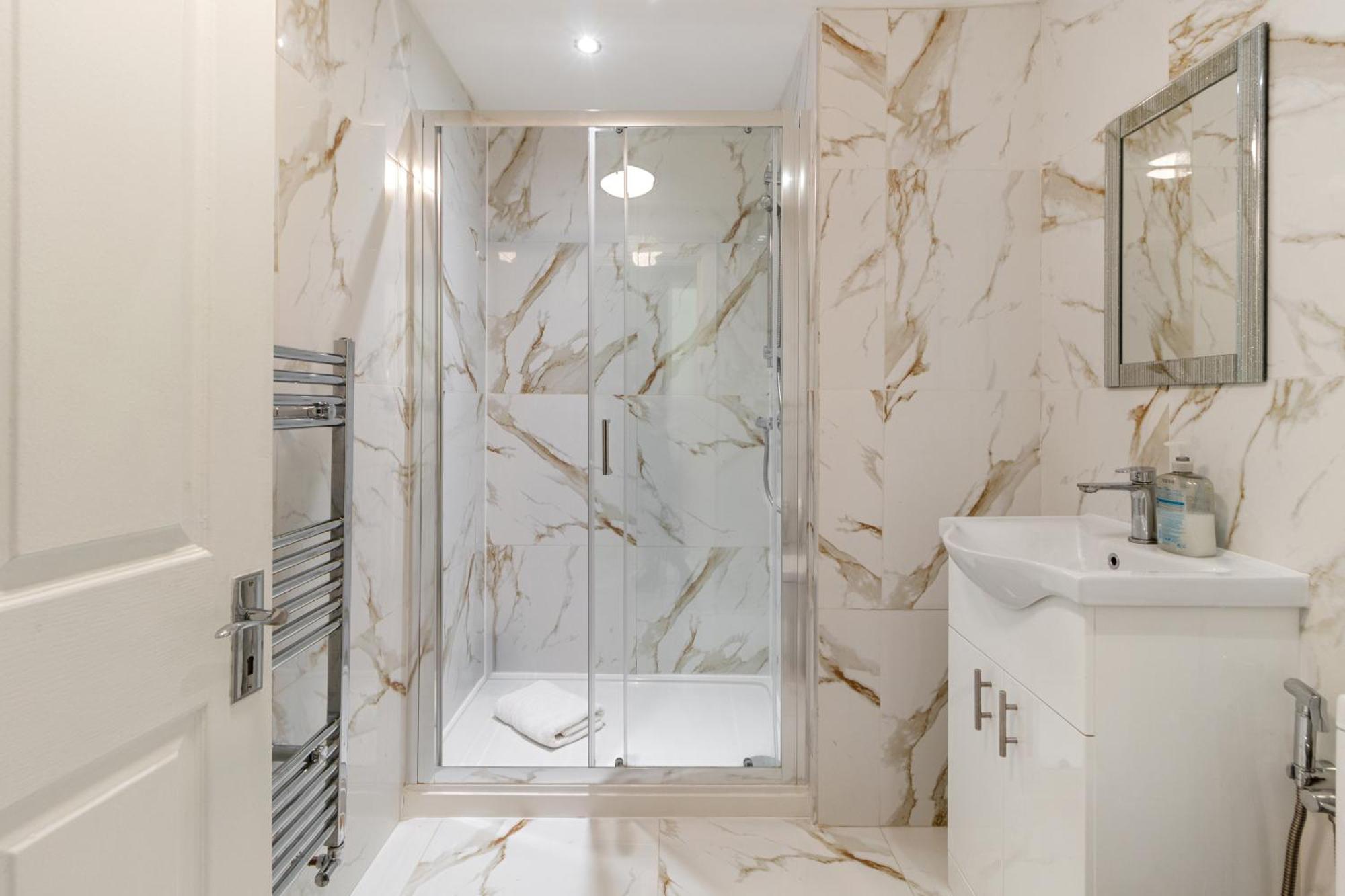 Oxford Street Chic Retreat - Unparalleled Elegance And Urban Comfort! Gc1 Лондон Екстер'єр фото